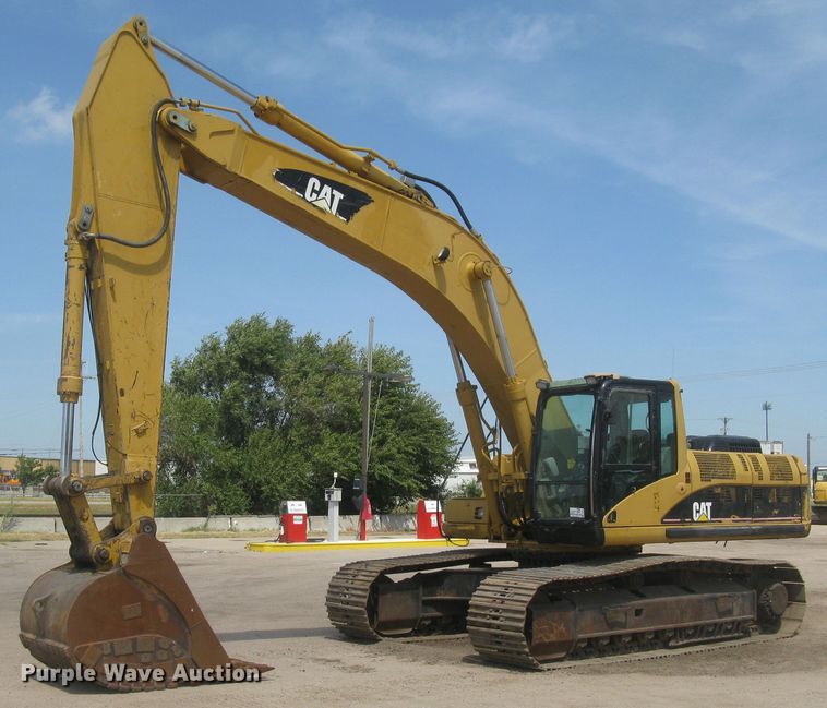 2005 Caterpillar 330CL  excavator - DG5300