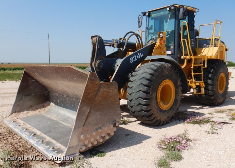 2010 John Deere 824K  wheel loader - DK2292