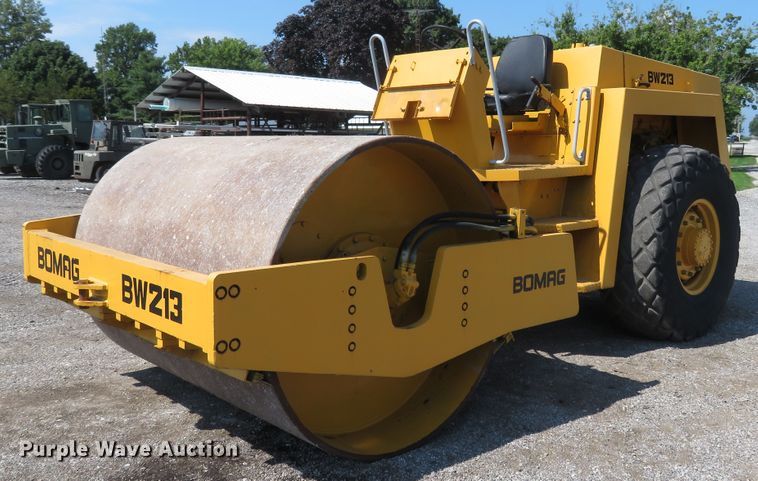 1989 Bomag BW213D  single drum vibratory roller - FP9372