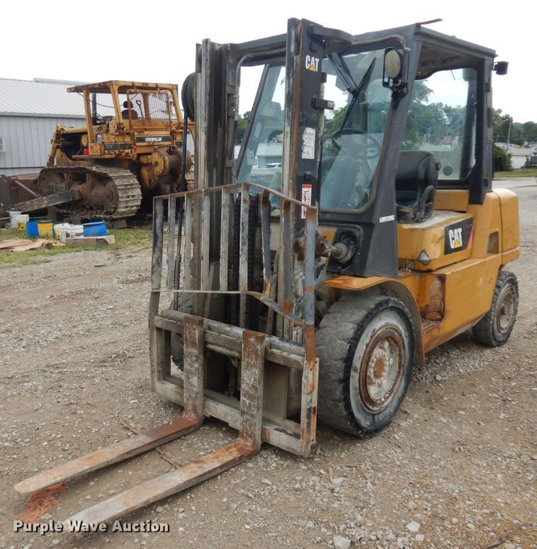 Caterpillar DP40KL-D2  forklift - KU9351