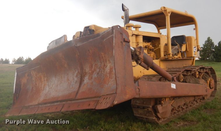 Caterpillar D9D  dozer - DM5275