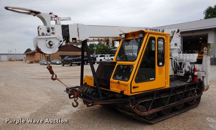 1998 Bombardier Muskeg  track carrier with digger derrick - IN9969