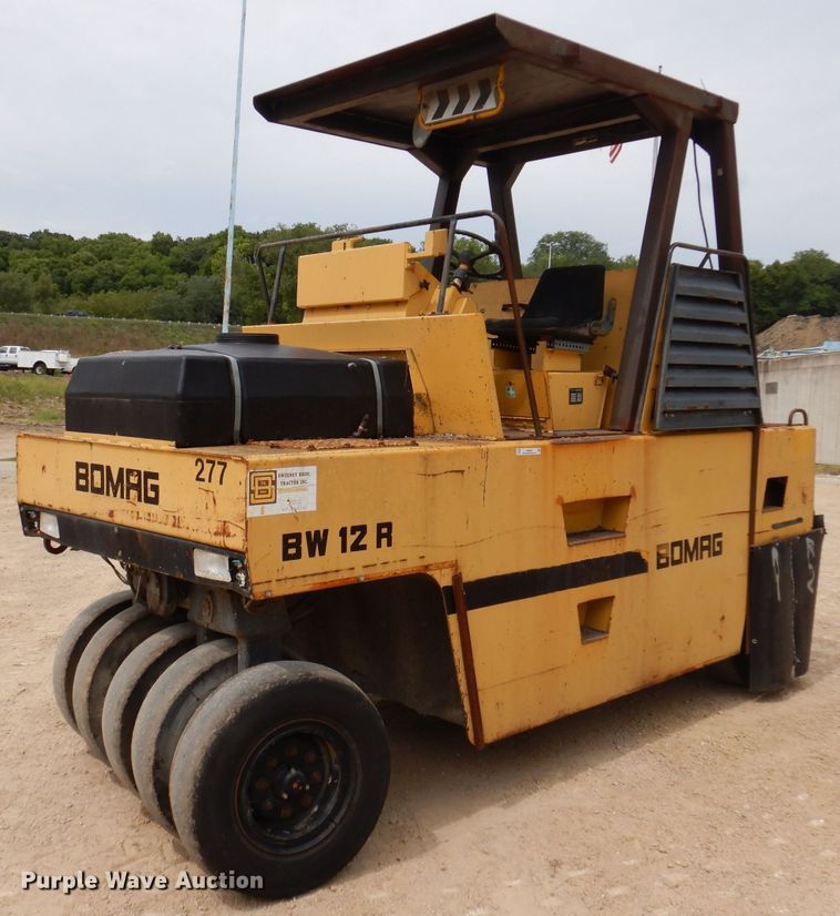 Bomag BW12R  pneumatic roller - IN9985
