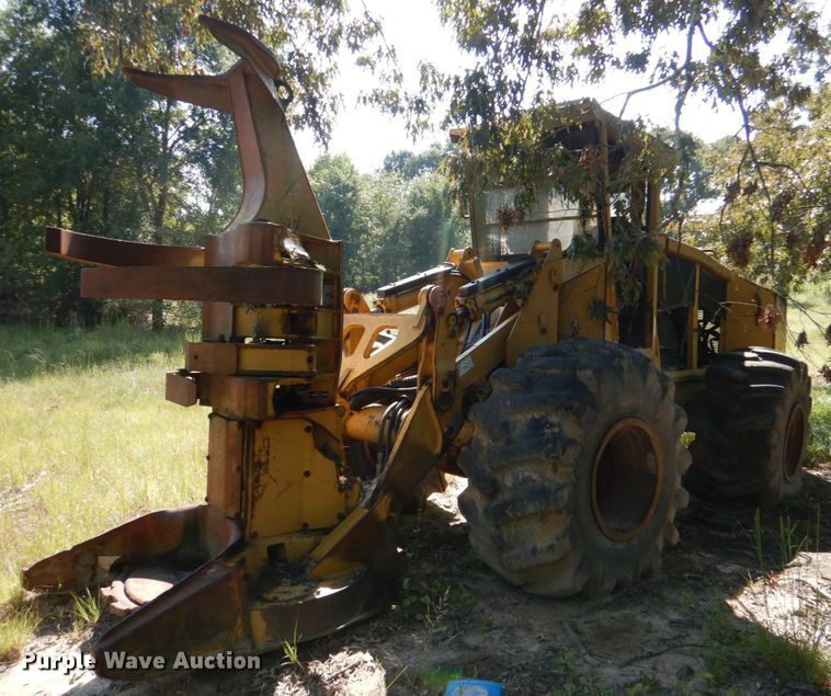 Tigercat 720D  feller buncher - IR9099