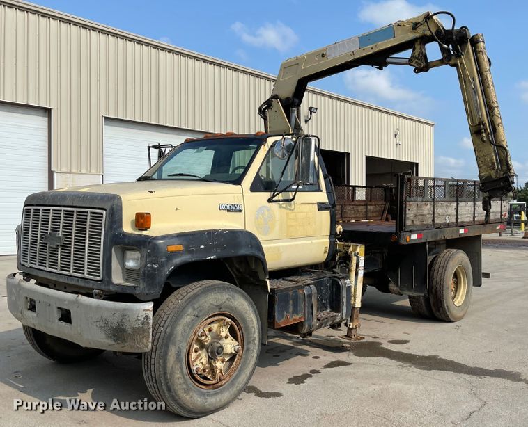 1991 Chevrolet Kodiak  crane truck - KU9253