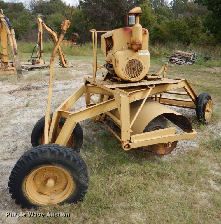 Rosco B7  broom - IR9176