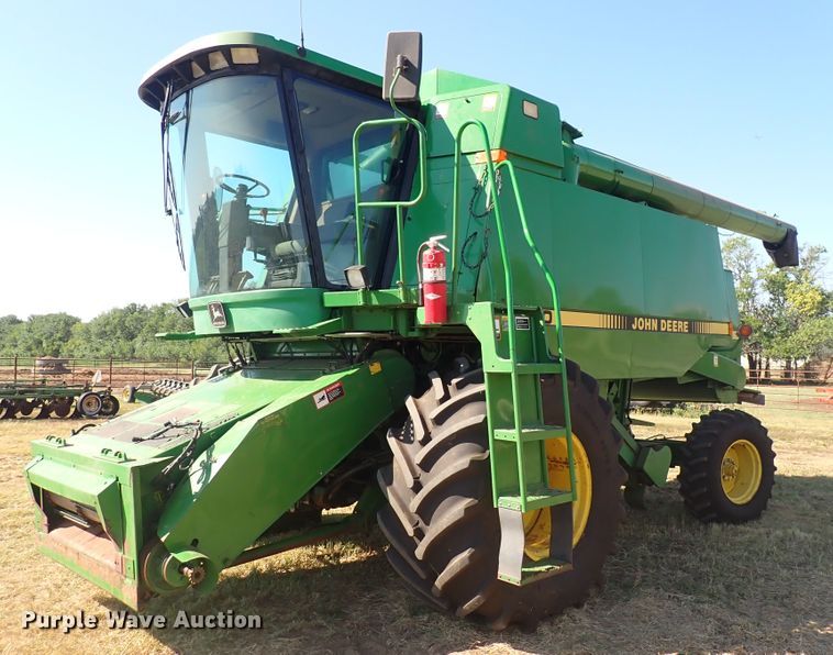 1995 John Deere 9500  combine - DN2103