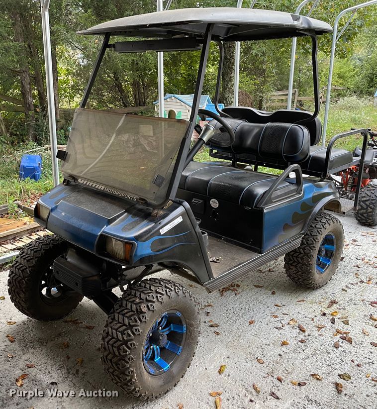 Club Car  golf cart - IK9535