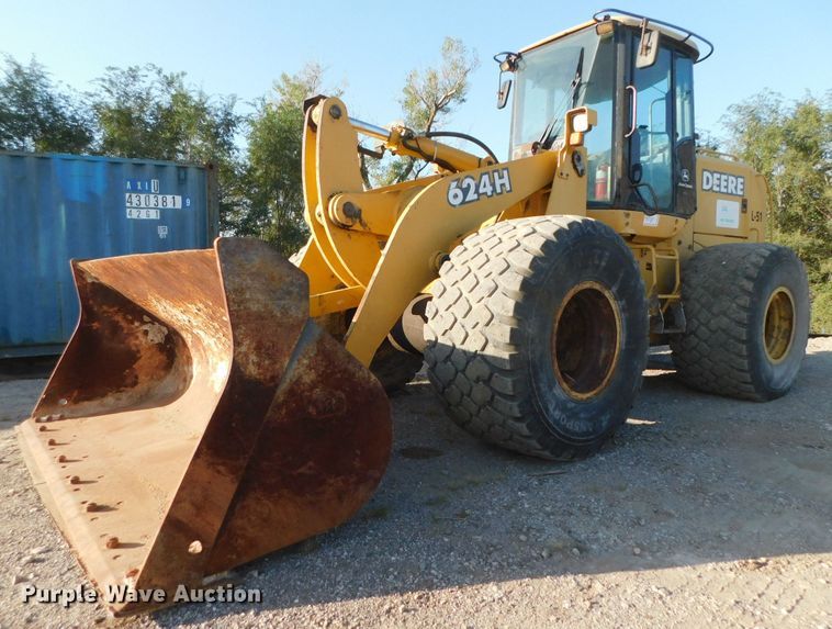 2002 John Deere 624H  wheel loader - DK8668