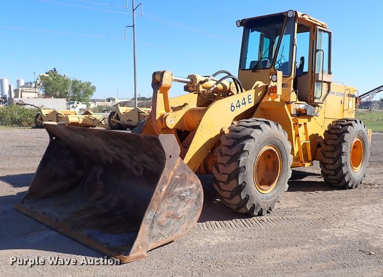 1988 John Deere 644E  wheel loader - IC9534