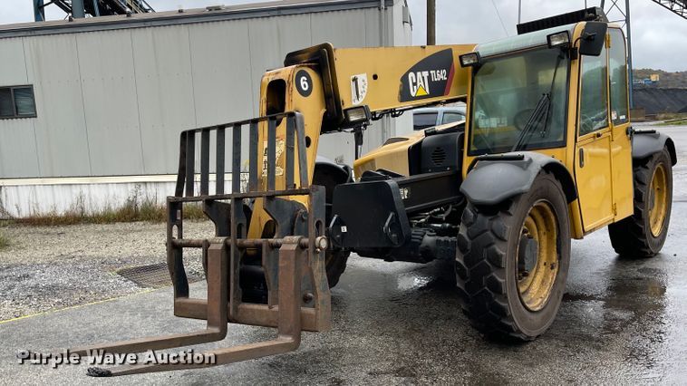 2012 Caterpillar TL642  telehandler - IK9596