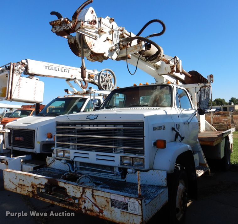1988 Chevrolet Kodiak C70  digger derrick truck - KA9597