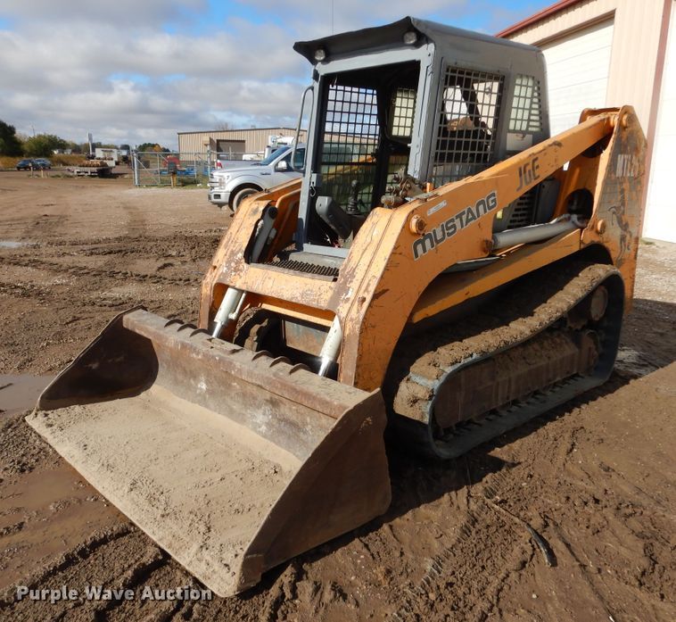 2005 Mustang MTL25  tracked skid steer loader - KO9222