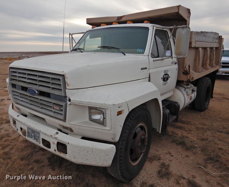 1986 Ford F600  dump truck - DN0062