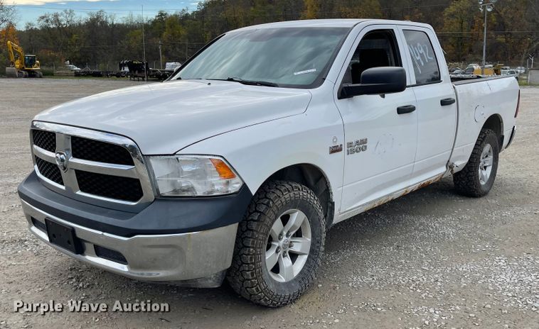 2015 Dodge Ram 1500  Quad Cab pickup truck - IK9636