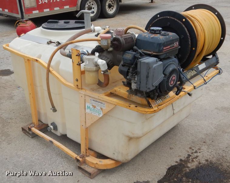 2009 Cub Cadet 56A703QR750  sprayer - JF9969
