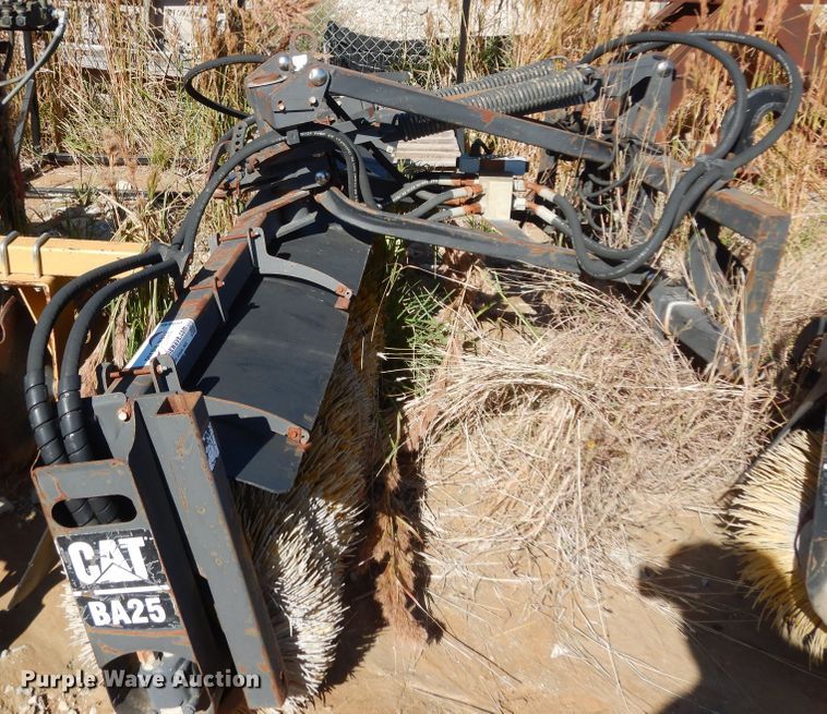 Caterpillar BA25  broom - DI8545
