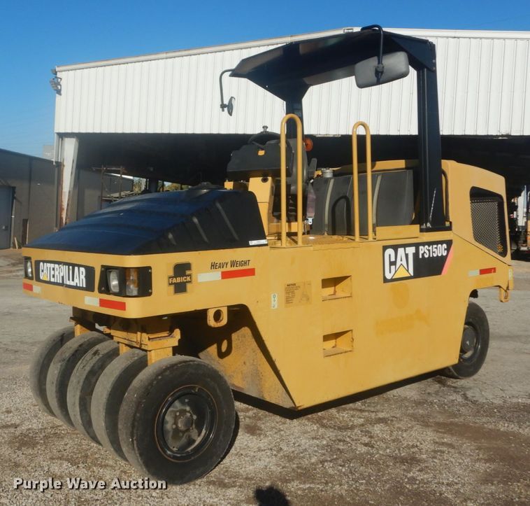 2008 Caterpillar PS150C  pneumatic roller - IV9511