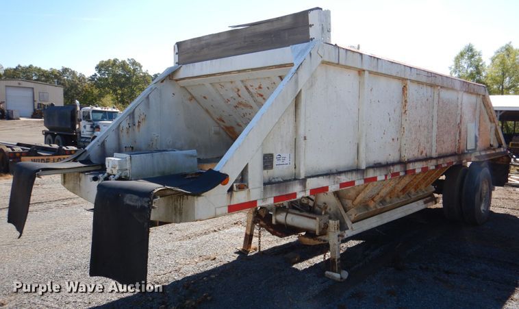 1981 Ranch Manufacturing Co  bottom dump trailer - DL0630