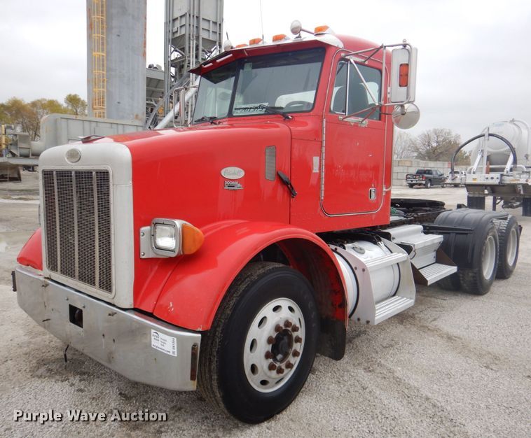 1998 Peterbilt 357  semi truck - DK1354