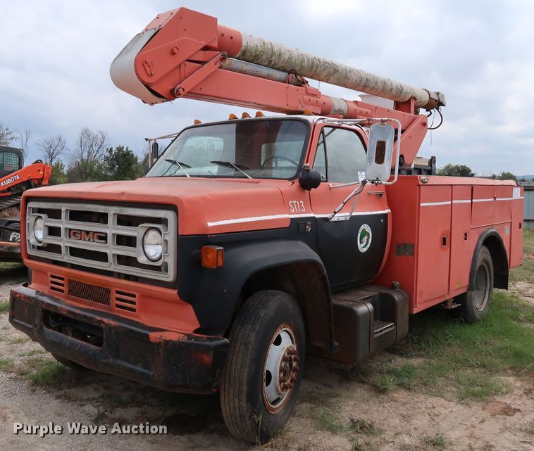 1986 GMC C6500  bucket truck - DL0634
