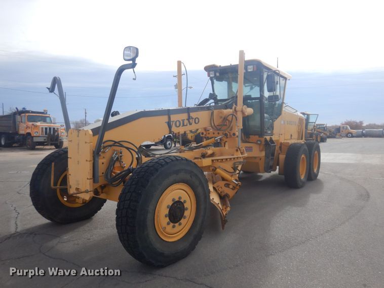 2010 Volvo G946  motor grader - JZ9790