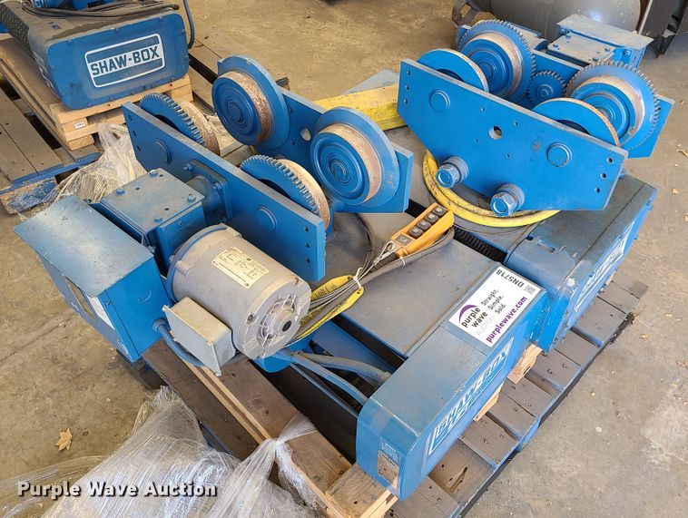 (3) Shaw Box hoists - DN5718