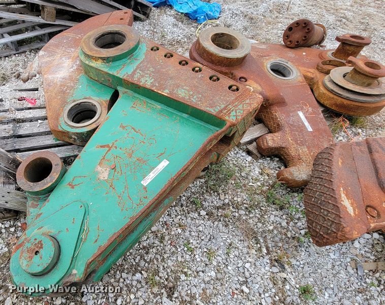 LaBounty  tank shear - ID9525