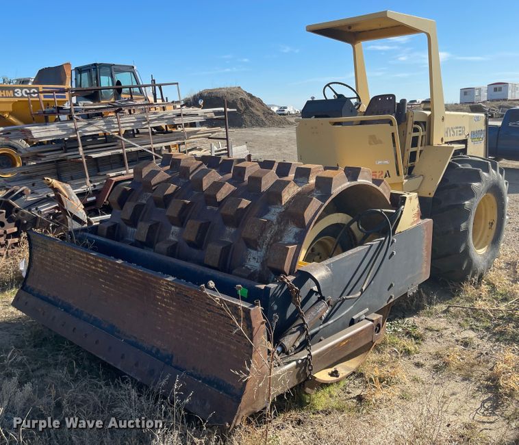 Hyster C852A  single drum vibratory roller - IK9721