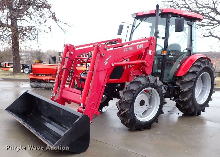 TYM T723  MFWD tractor - IS9283