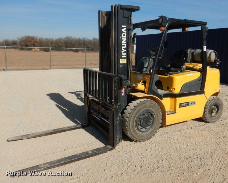 2017 Hyundai 35C-7A  forklift - JD9505