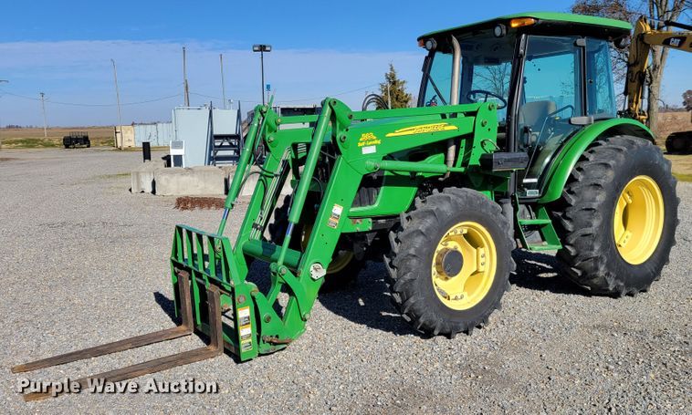 2011 John Deere 5101E  MFWD tractor - IV9670