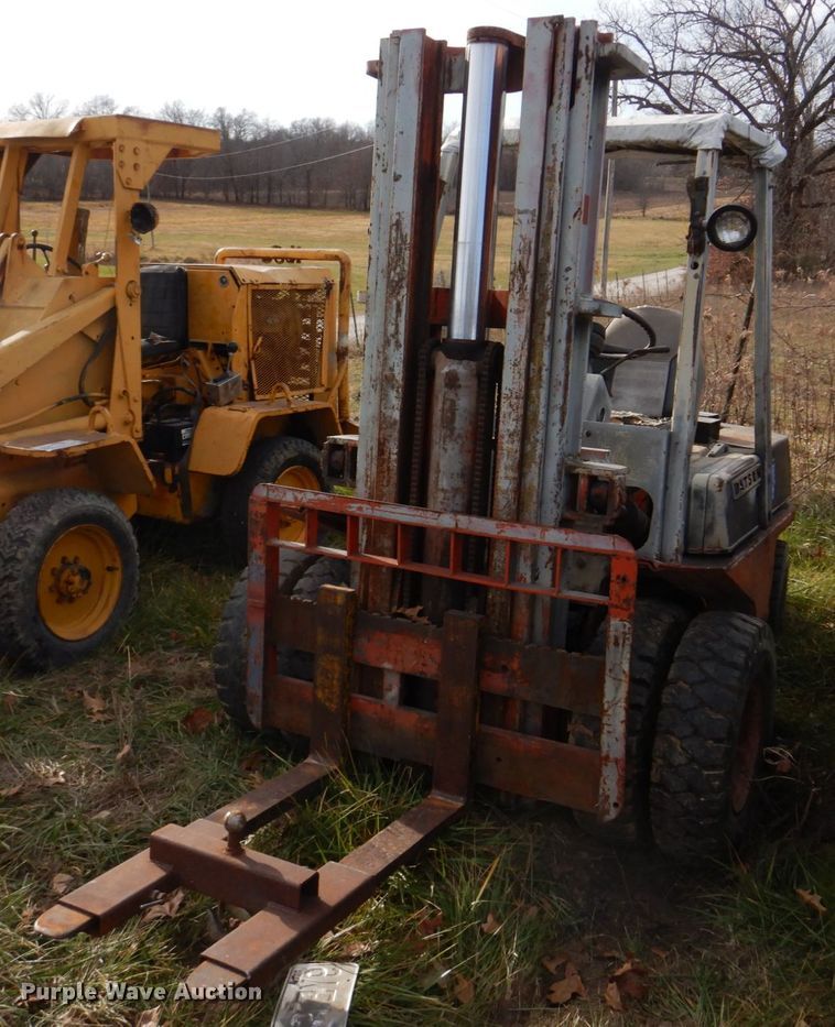 Datsun PF02-A25V  forklift - DE7375