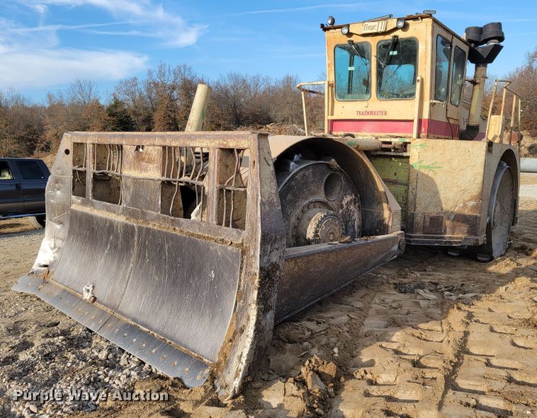 Rex 3-70  landfill compactor - JE9227