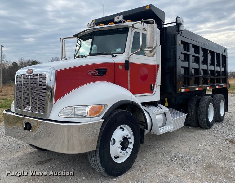 2006 Peterbilt 335  dump truck - JN9124