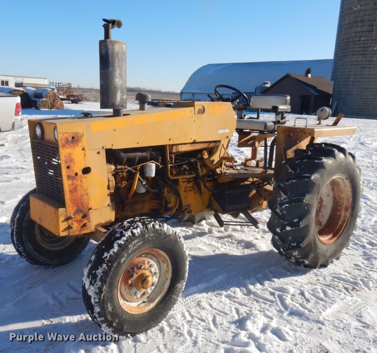 1974 Case 580B Construction King  tractor - IO9655