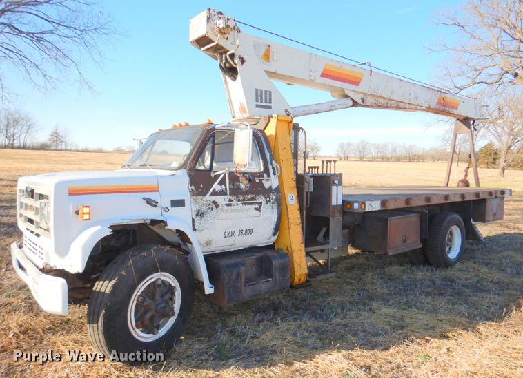 1989 GMC C7000  crane truck - DN2620