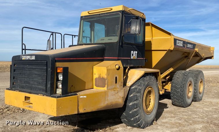 1996 Caterpillar D300E  haul truck - IG9270