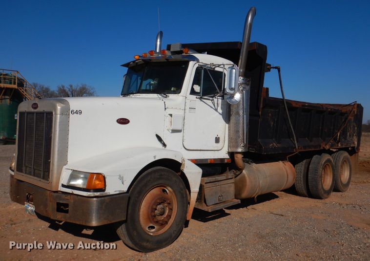 1991 Peterbilt 377  dump truck - KQ9603