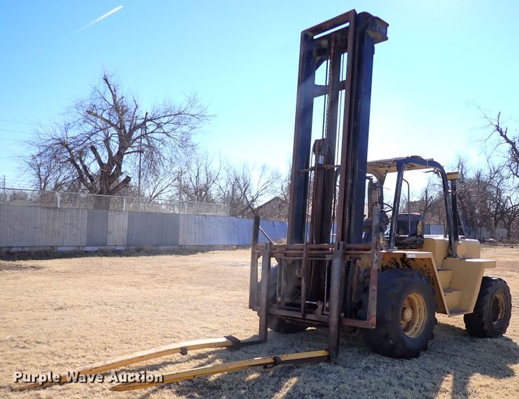 Caterpillar  forklift - IS9378