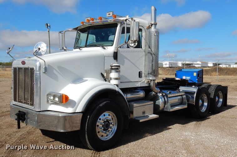 2007 Peterbilt 357  semi truck - DJ0805