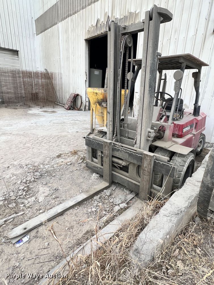 Caterpillar DP50  forklift - ID9689
