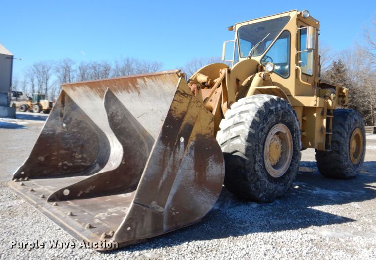 1979 Caterpillar 966C  wheel loader - DH8191