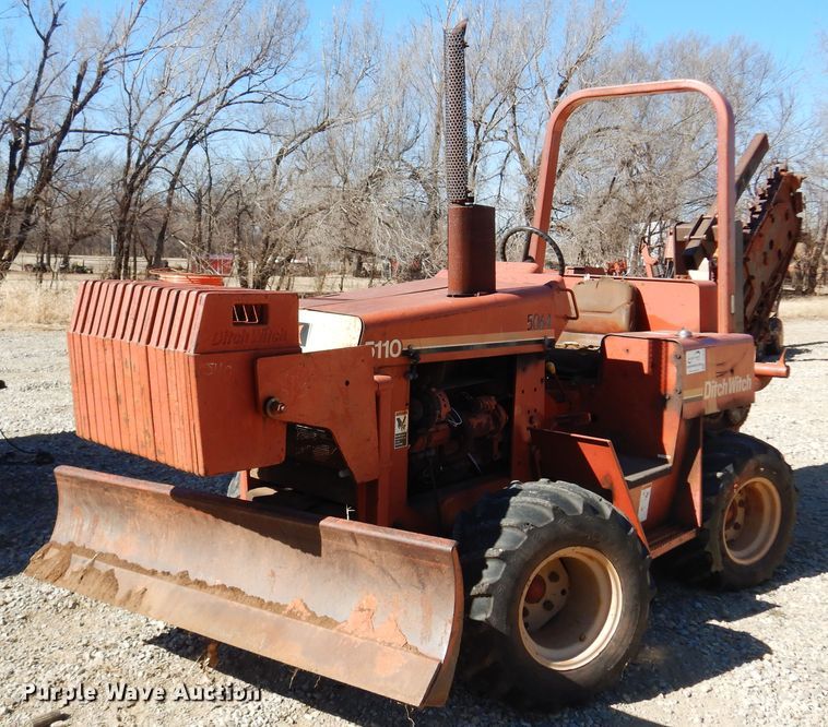 Ditch Witch 5110  trencher - DF0073