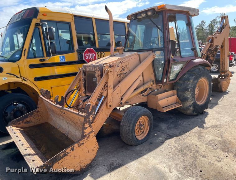 Case 580 Super K  backhoe - DI8639