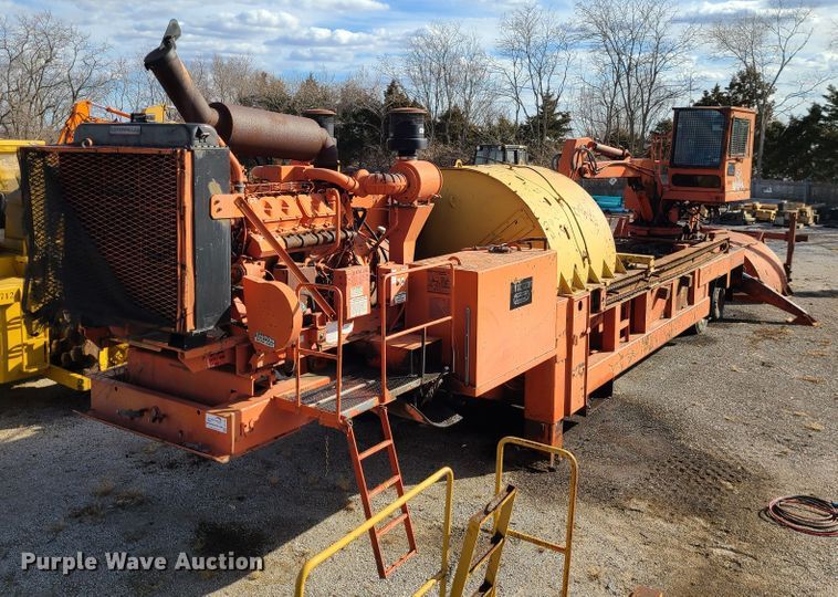 Morbark  waste recycler - DJ1707