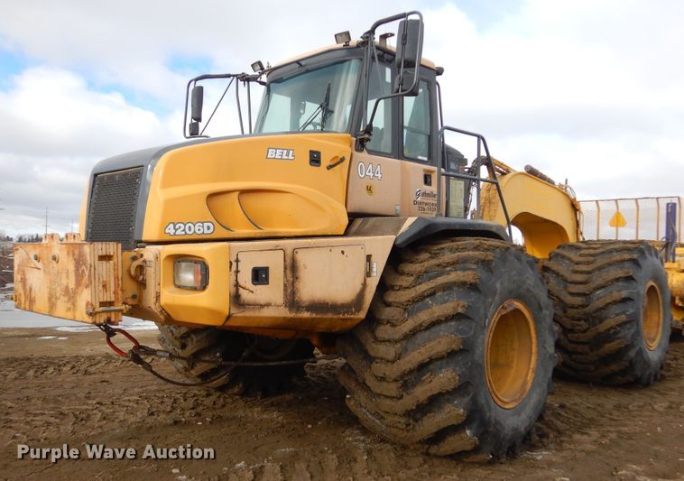 2004 Bell 4206D  4WD scraper tractor - MX9792