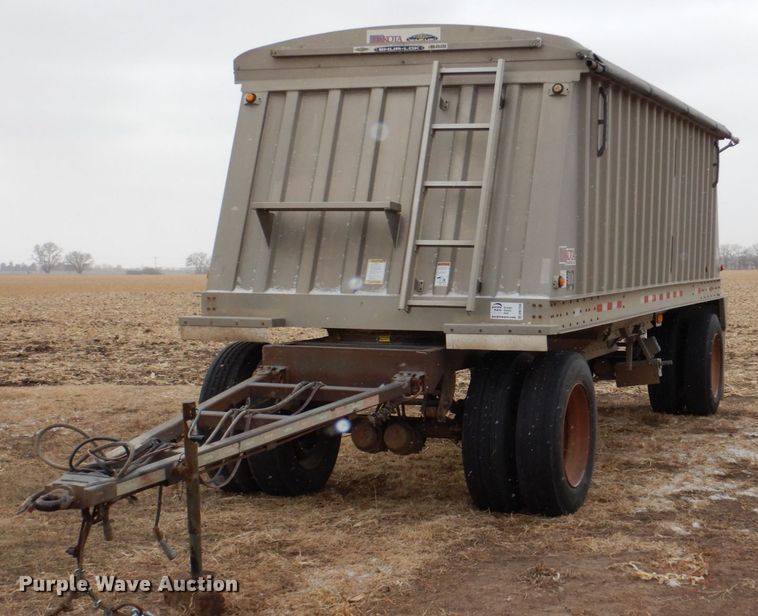 2013 Dakota 2200 AHT  grain trailer - DN7258