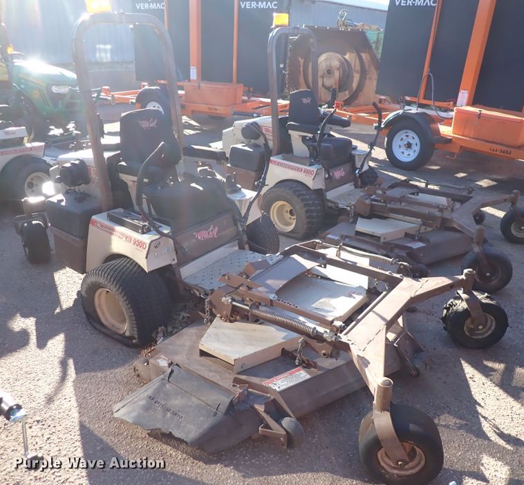 2013 Grasshopper 930D  ZTR lawn mower - DI1816