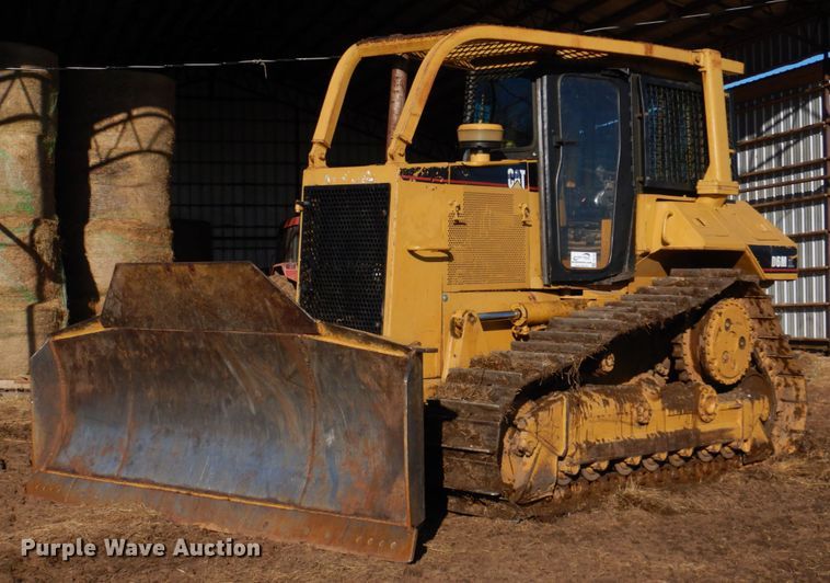 1998 Caterpillar D6M XL  dozer - DE7520
